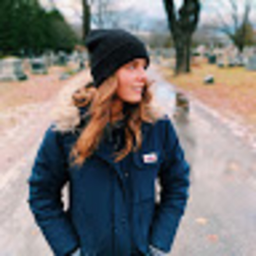 Meet your Posher, Danica